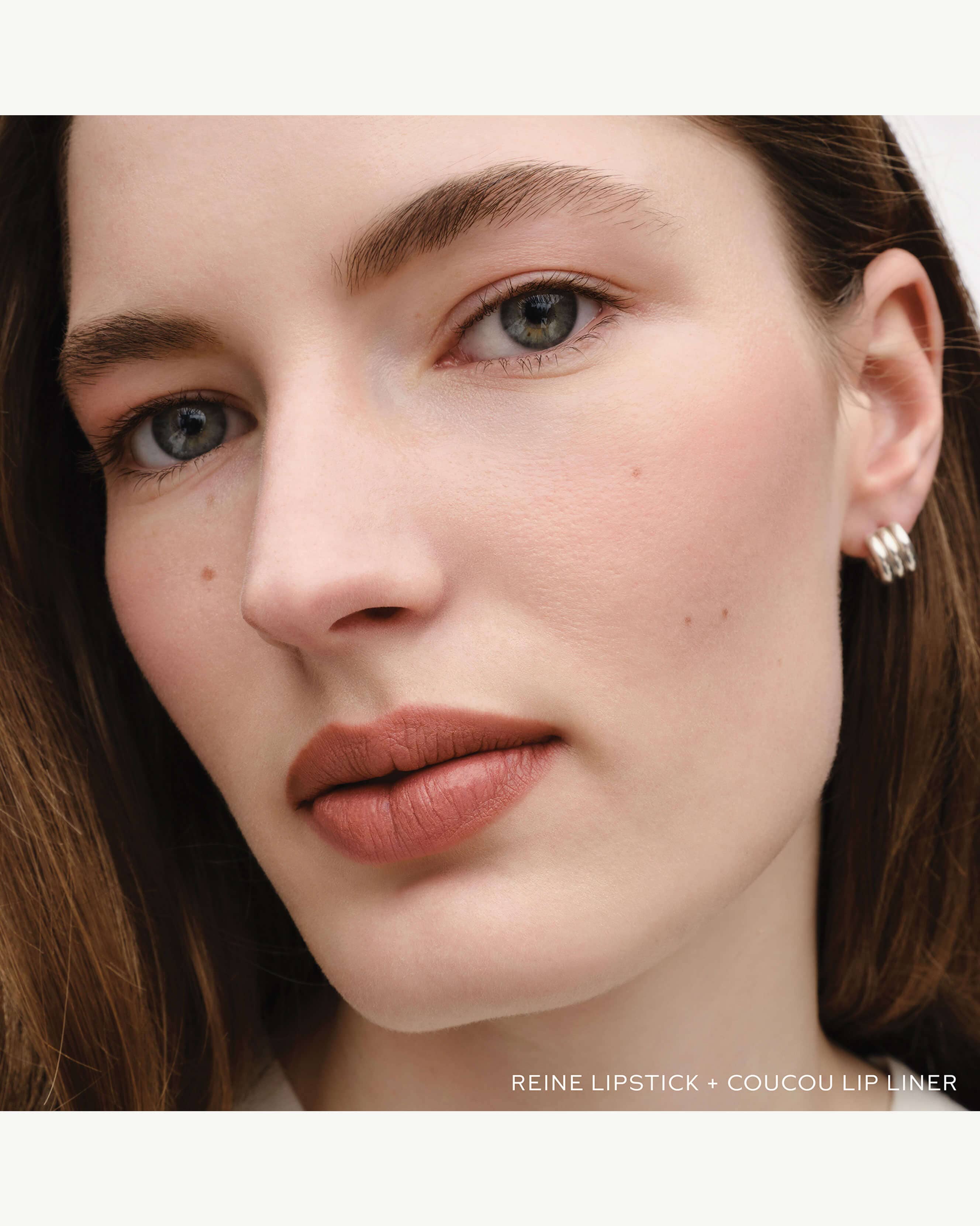 Reine (peachy nude)